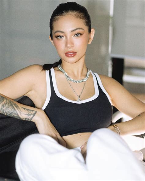 Kate Mana (@lifeofayemami) • Instagram photos and videos.